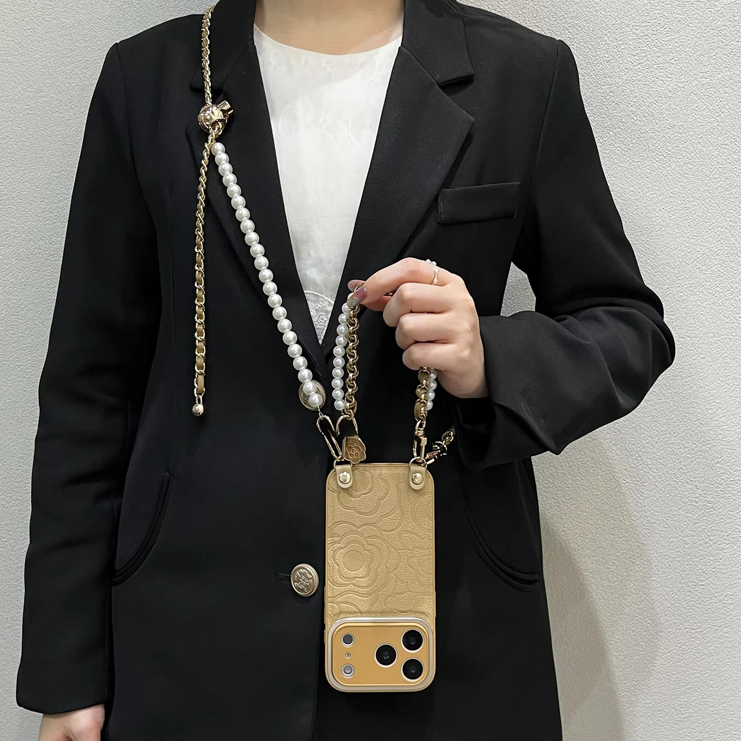 Luxury iPhone Case — Camellia Lens-Protection Cover with Decorative Chain, Shockproof PC+TPU Design and Anti-Fingerprint Non-Slip Finish