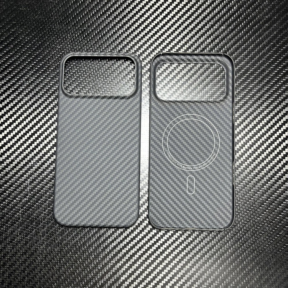 Luxury iPhone Case — Ultra-Thin Aramid Carbon Fiber MagSafe Cover with Full-Coverage Lightweight Protection and Durable Scratch-Resistant Texture