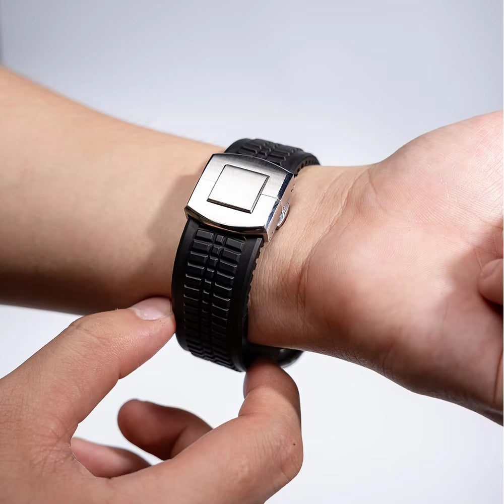 Luxury Apple Watch Sport Silicone Band with Stainless Steel Buckle – Soft, Durable & Athletic Design