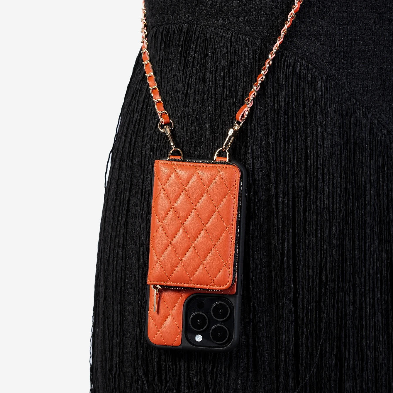 Luxury iPhone Case — Diamond-Stitch Crossbody Card Bag with Chain Strap, Shockproof Leather Design and Non-Slip Portable Protection