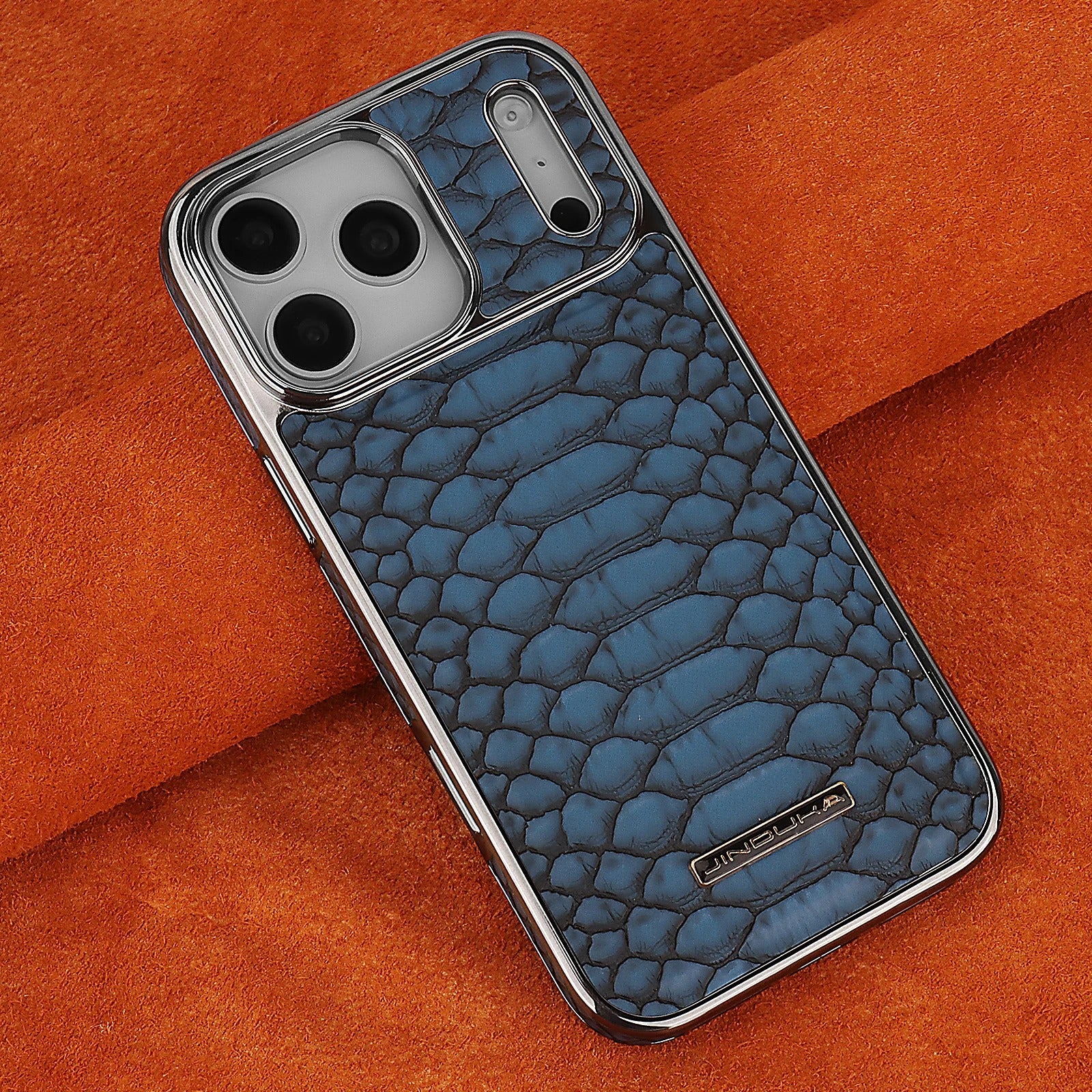Luxury iPhone Case — Snake-Pattern Leather Cover with Soft Flannel Inner Lining, Premium Protective Design & Stylish Fashion Finish