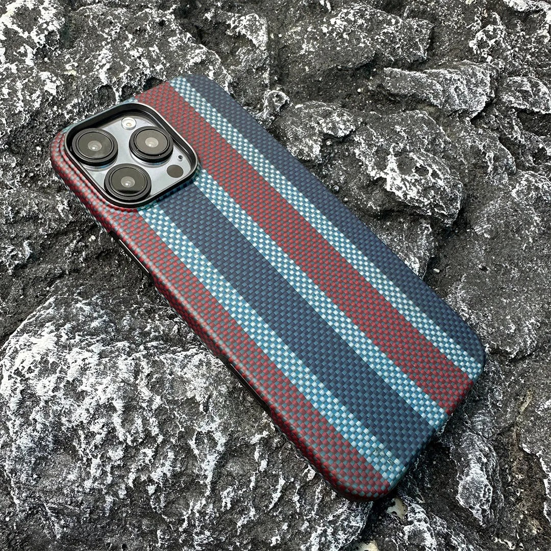 Premium iPhone Case — Real Carbon Fiber Aramid Ultra-Thin Full-Coverage Cover with No-Case Feel, Shockproof Anti-Fingerprint Lightweight Design